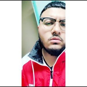 Meet your Posher, Christian